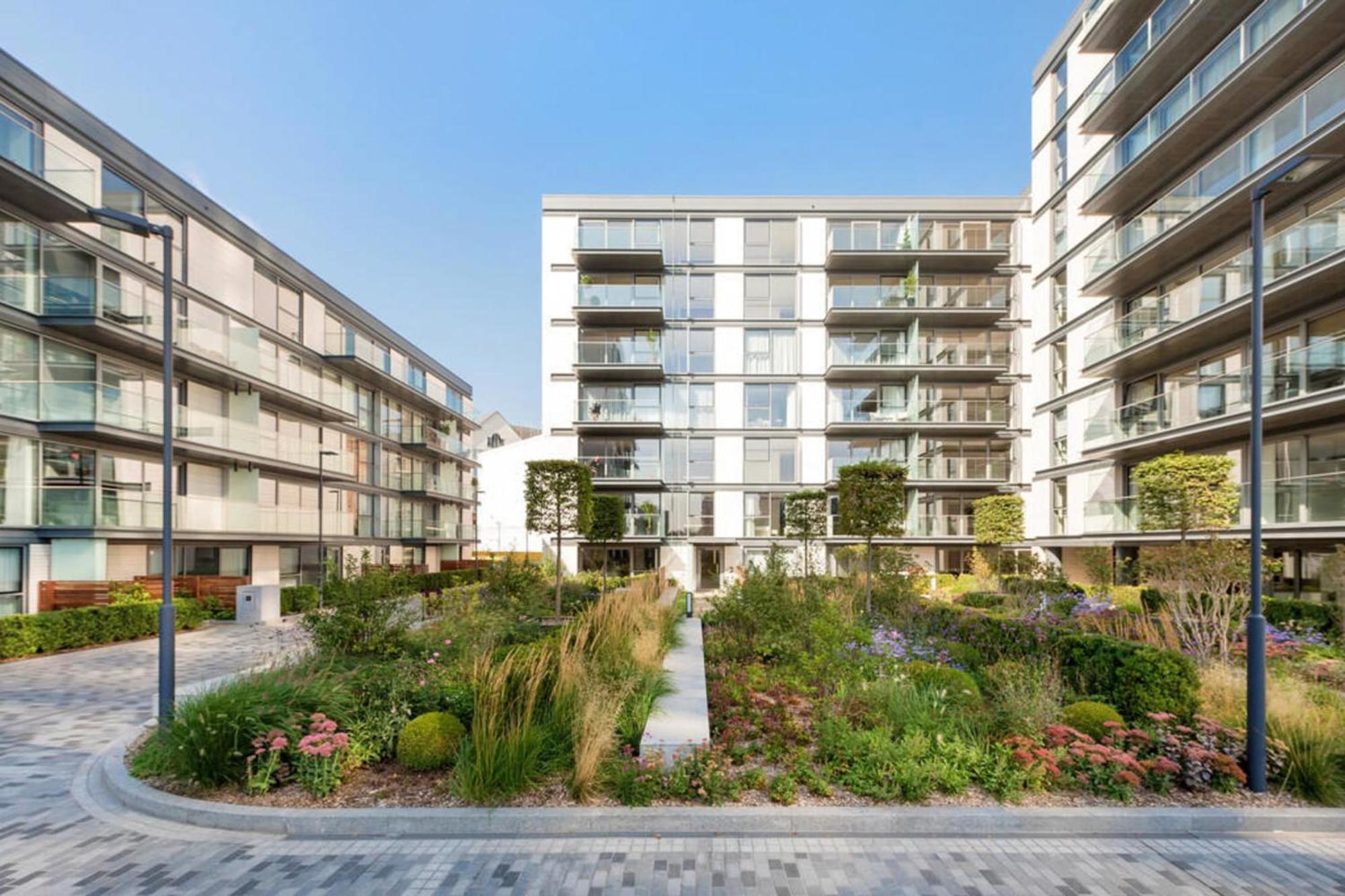 Chelsea Waterfront 3 Bedroom Penthouse With Stunning Views London
